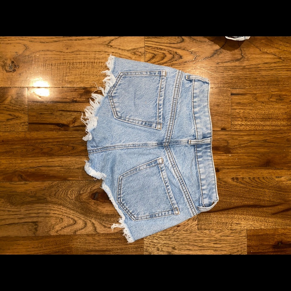 Pacsun Jean Shorts XS!! (25/26/2/4/XS/Small) - Picture 6 of 6